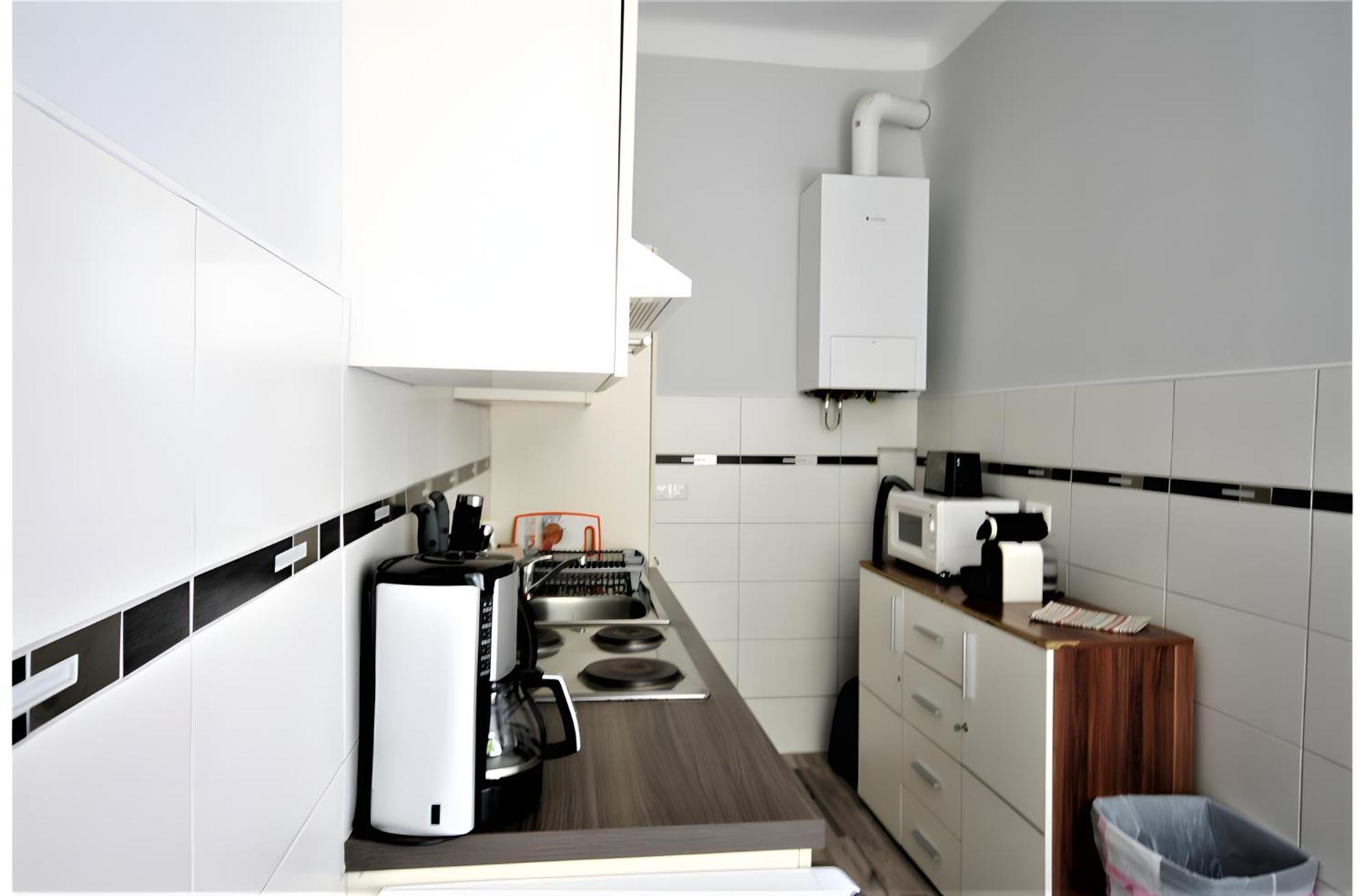 Modern Flat With 2 Rooms, Close To Schoenbrunn Wien Eksteriør billede